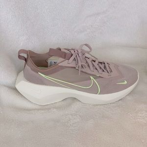 Nike Vista Lite Women’s 8.5 Worn Once Excellent